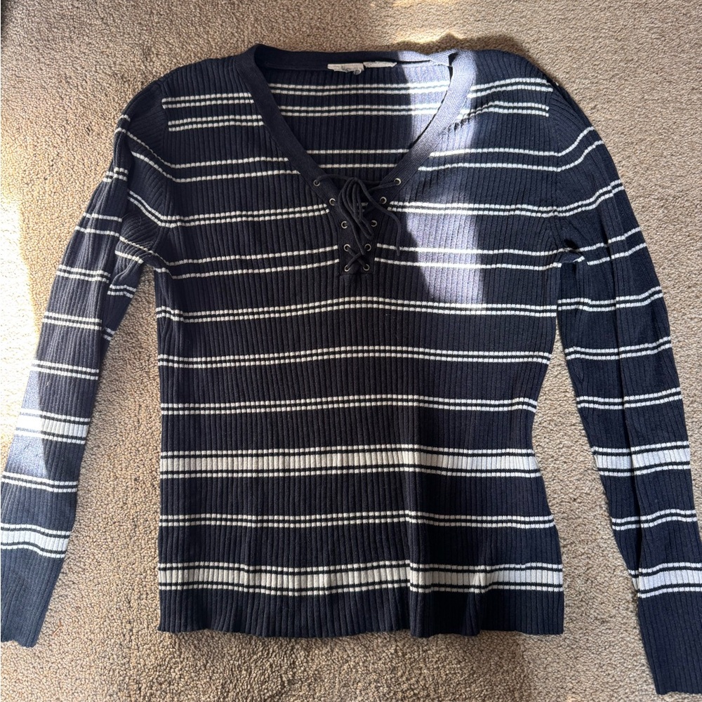 Striped Lace-Up V-Neck Women's Sweater - Navy & White